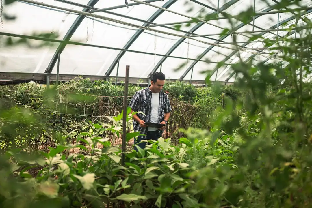佛山数码科技企业电脑配件选型指南：从办公到专业场景的配置方案